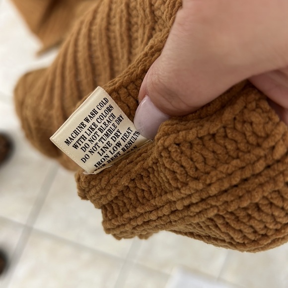 NEW Brown Oversized Cardigan - Picture 9 of 10